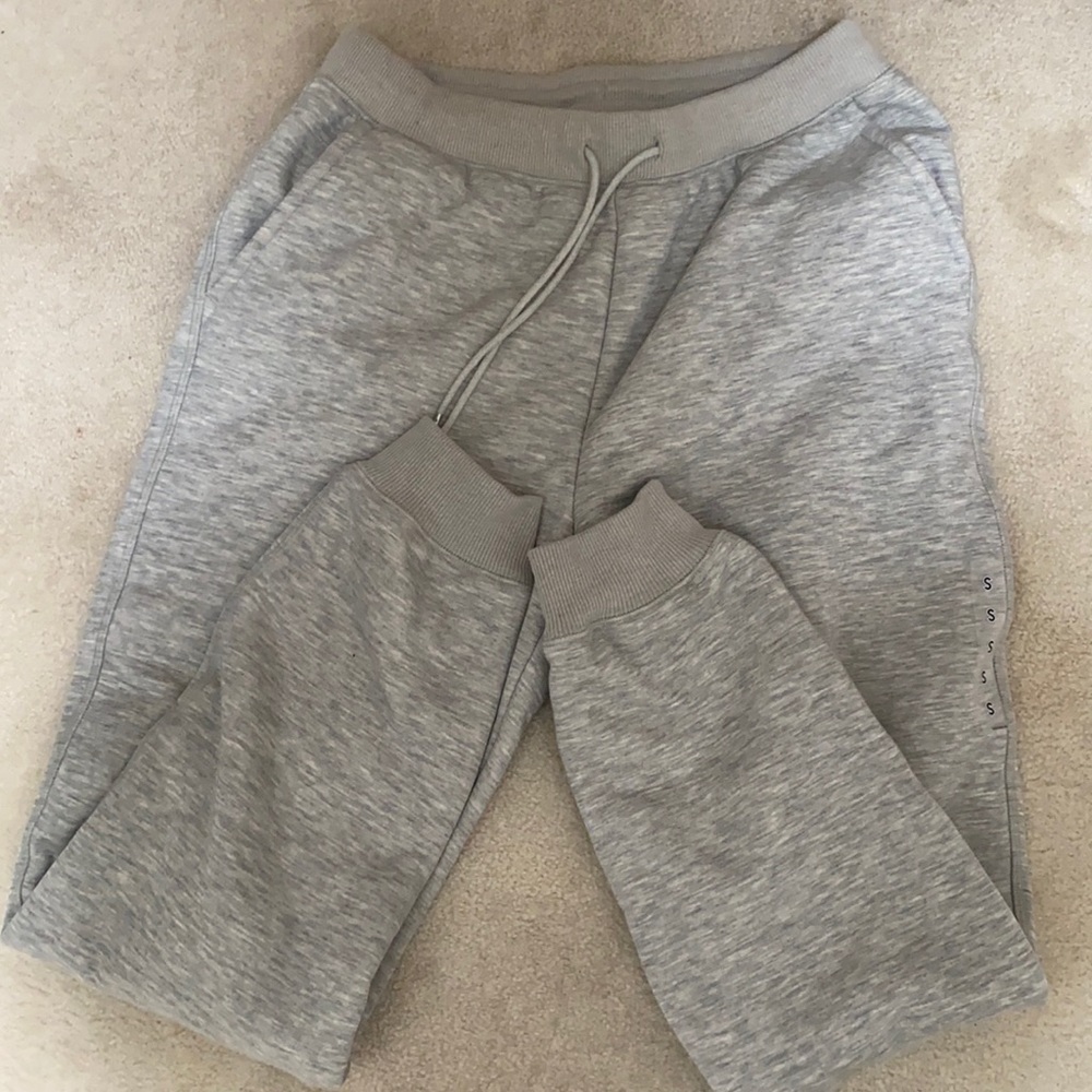 Uniqlo sweatpants size S and M